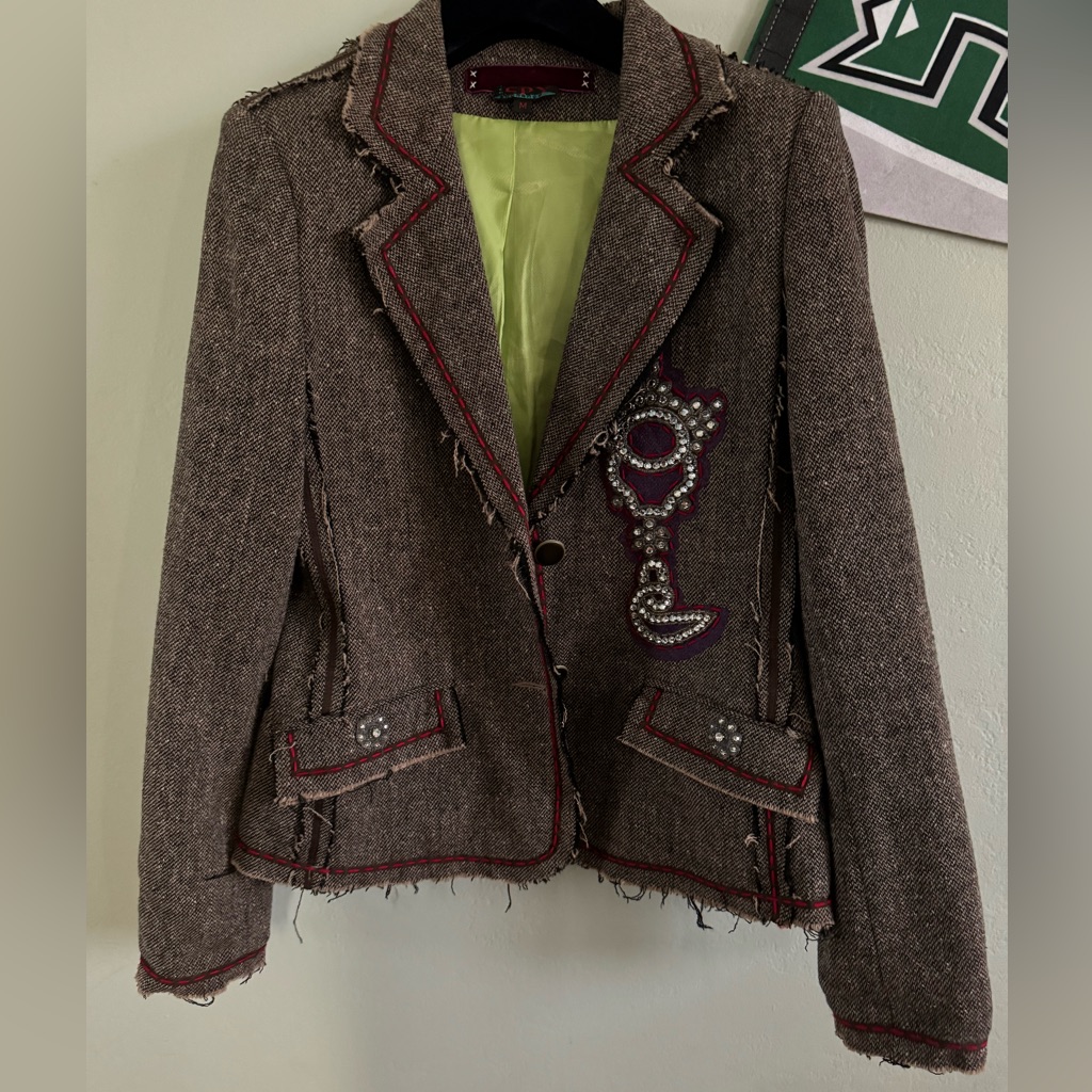 Spy Exchange Jacket / Blazer, Tweed Like With Flair, Size Medium, Pre-Loved